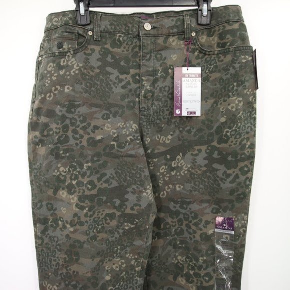 Gloria Vanderbilt Green Camouflage Pants Slimming Stretch Jeans Size 16 NWT - Picture 2 of 12